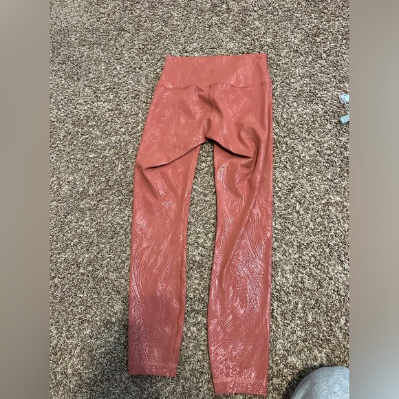 lululemon leggings - Picture 3 of 4